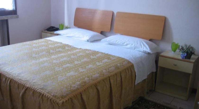 Hotel Paradiso