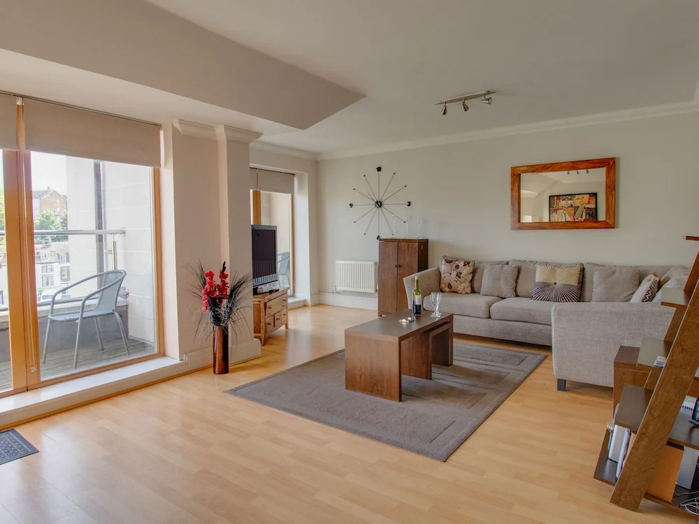 Townbridge Penthouse