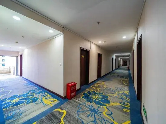 Nan'an Furong Hotel (Guoguang High School Meishan Bus Station)