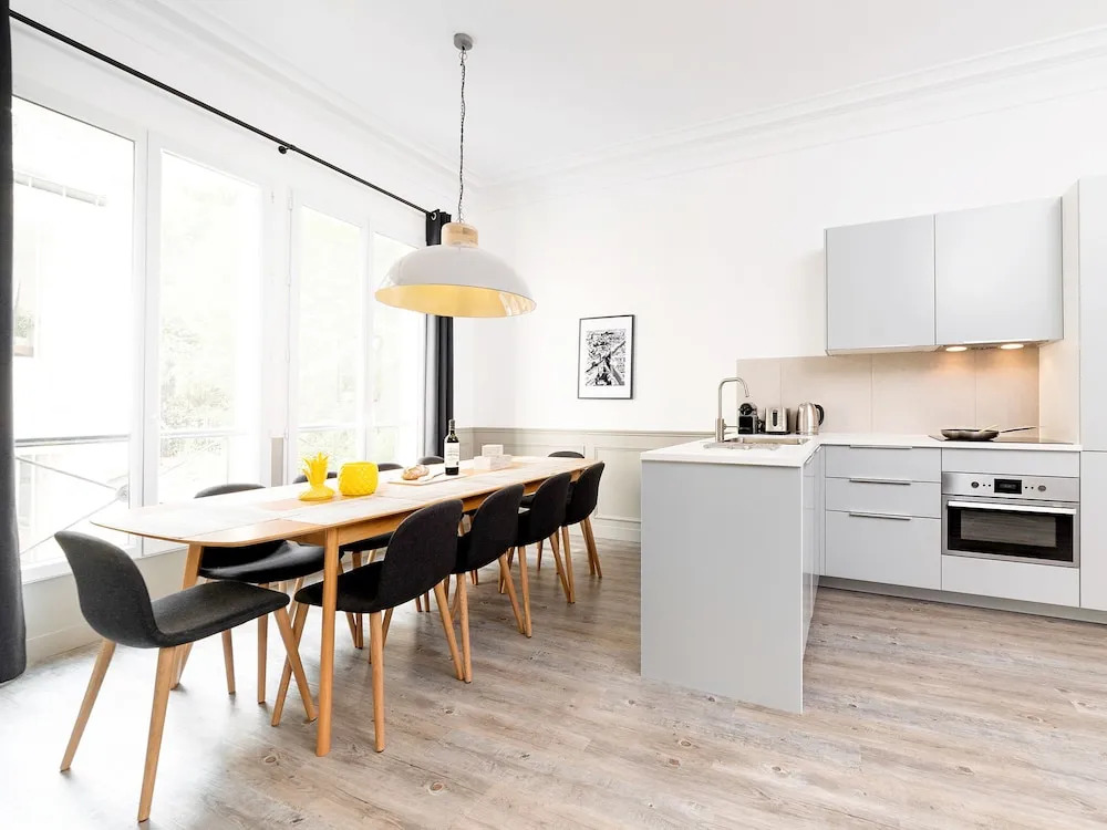Luxury 4 Bedrooms Opera I by Livinparis