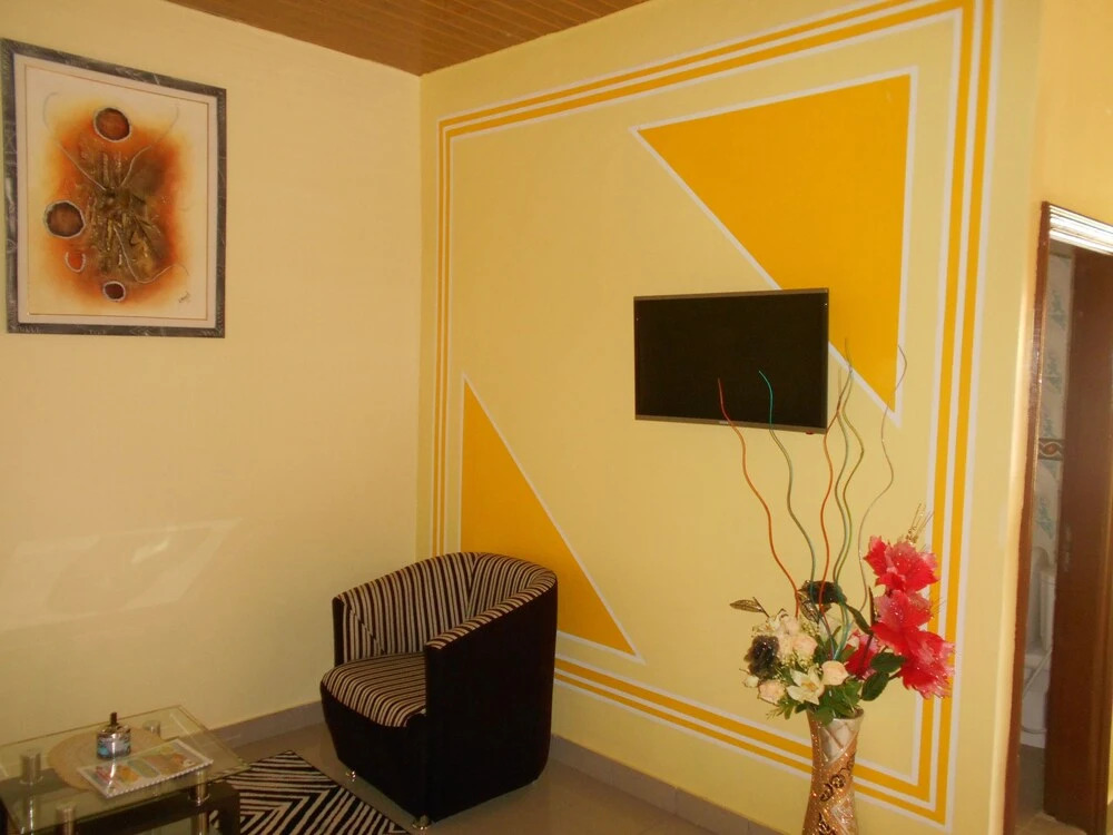 Hotel Ayenou