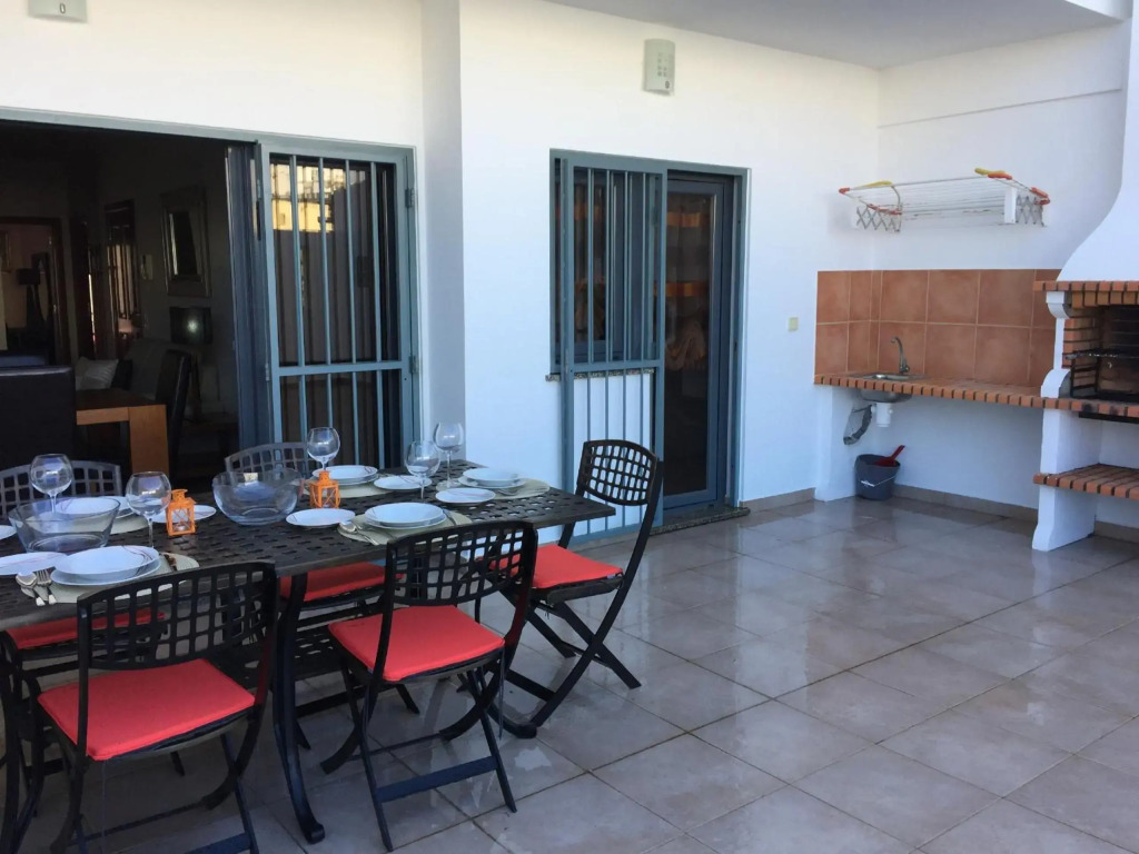 Prestige for Home Apt 1 Quarteira