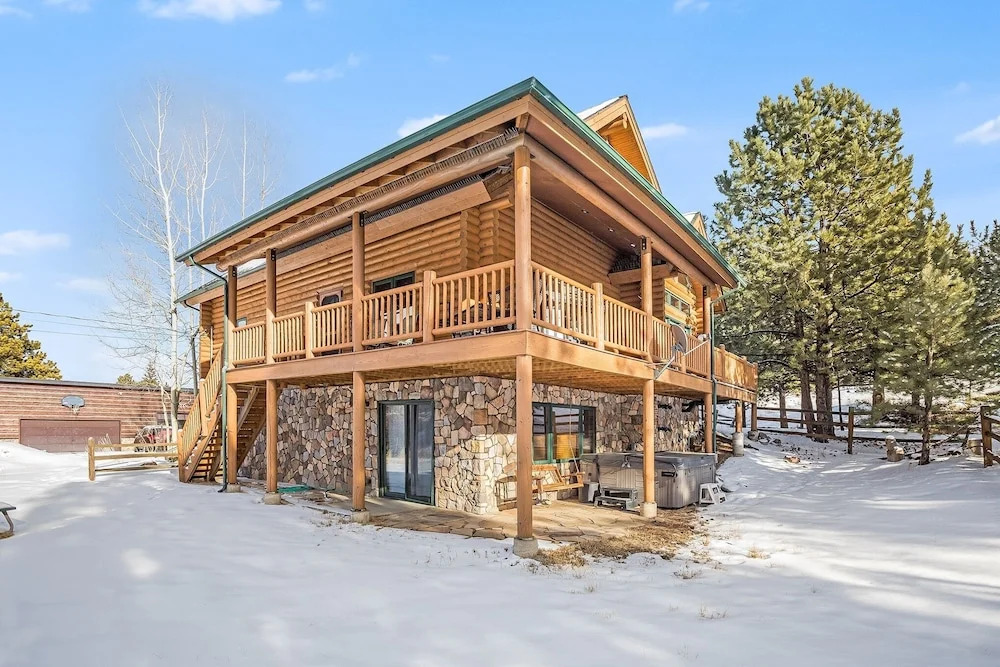 Creekside -- Ev #3481 4 Bedroom Home by Redawning