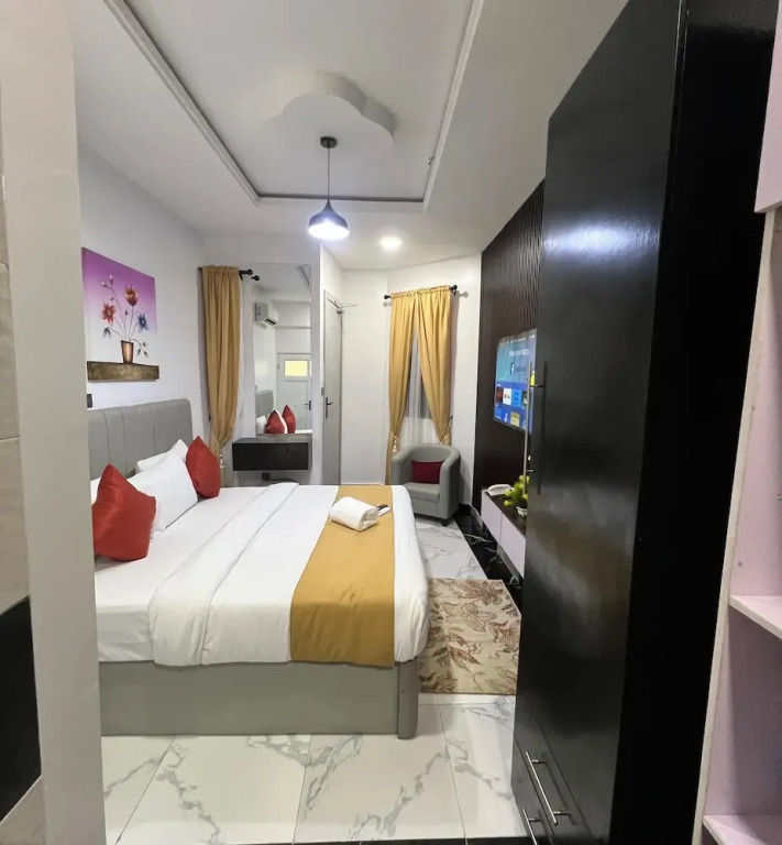RBZ Apartments