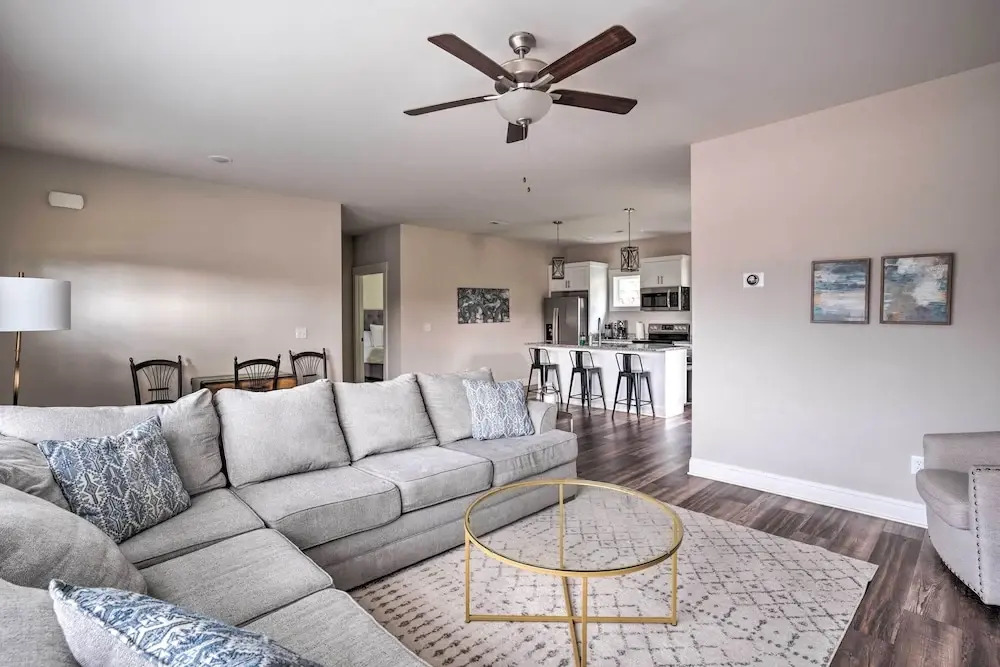 Wooded Escape w/ Beautiful Backyard + Mtn Views!