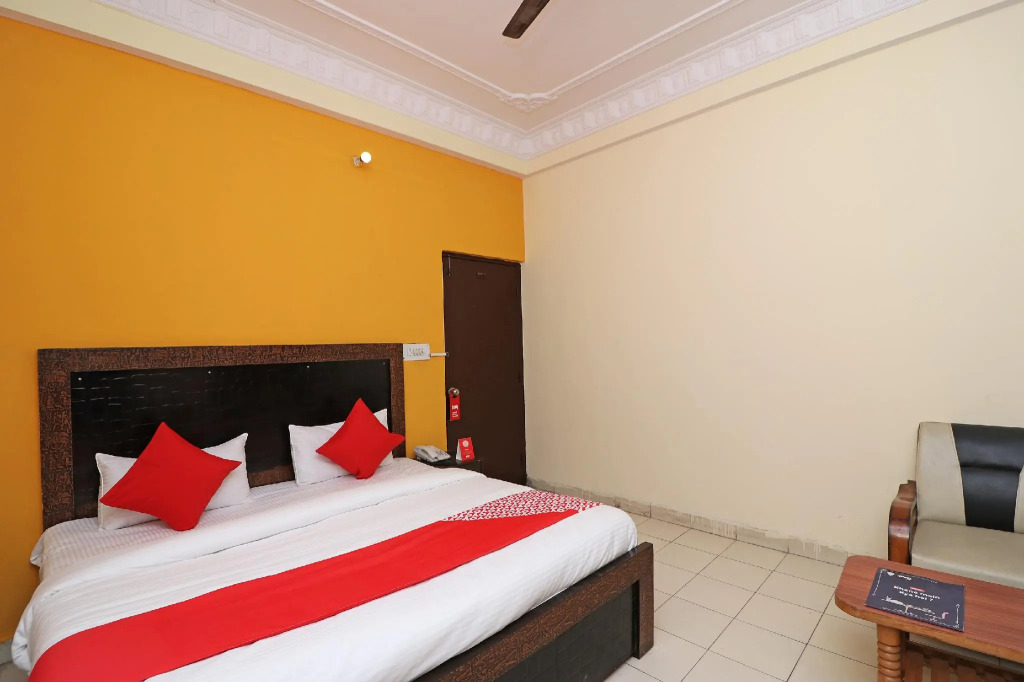 OYO 12123 Hotel Sweet Dreams