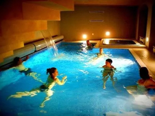Hotel Lev