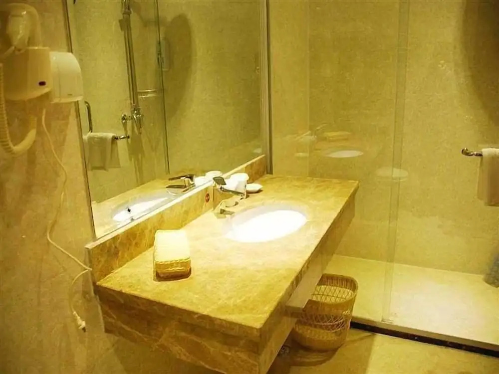 Vienna International Hotel