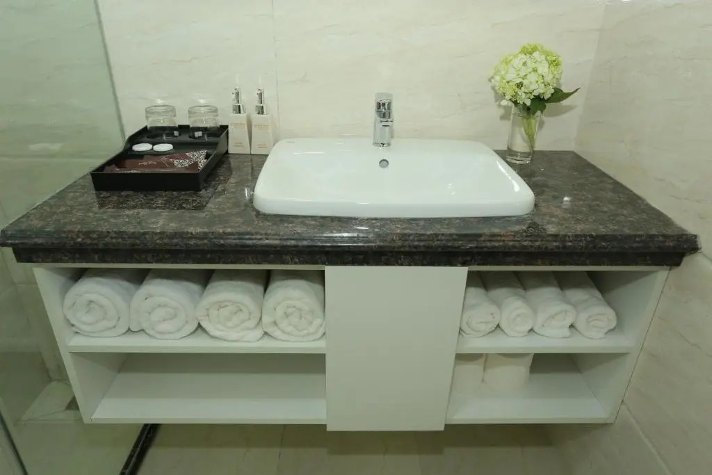 Trang An - Ninh Binh Premier Hotel