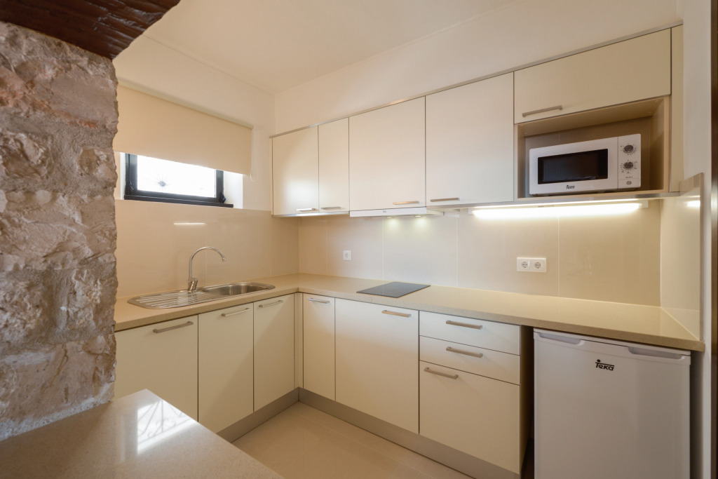 3HB Golden Beach