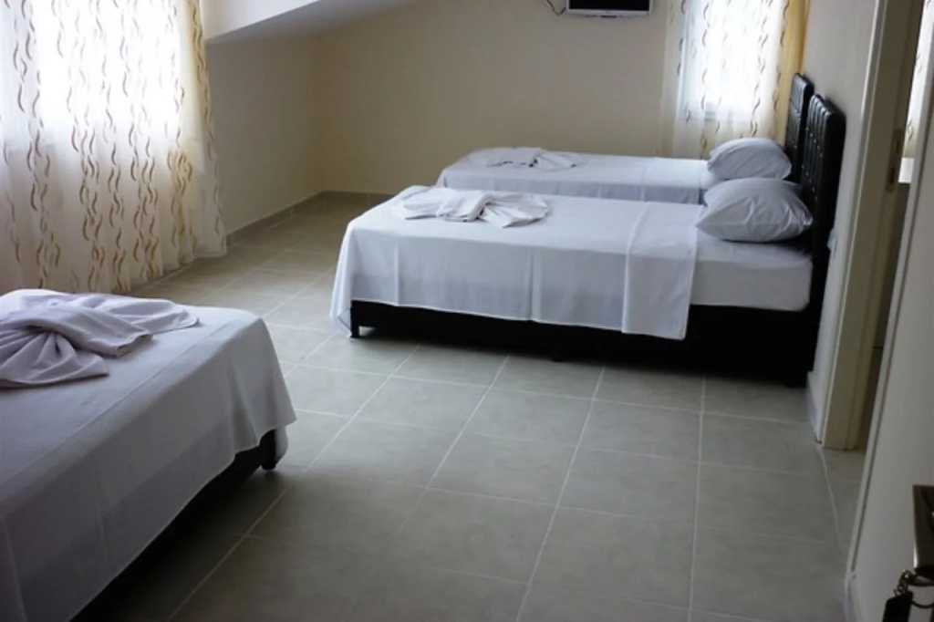 The Green Valley Hotel