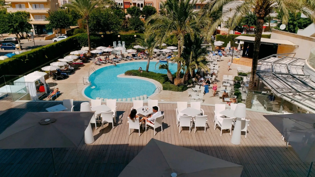 Hotel Girasol