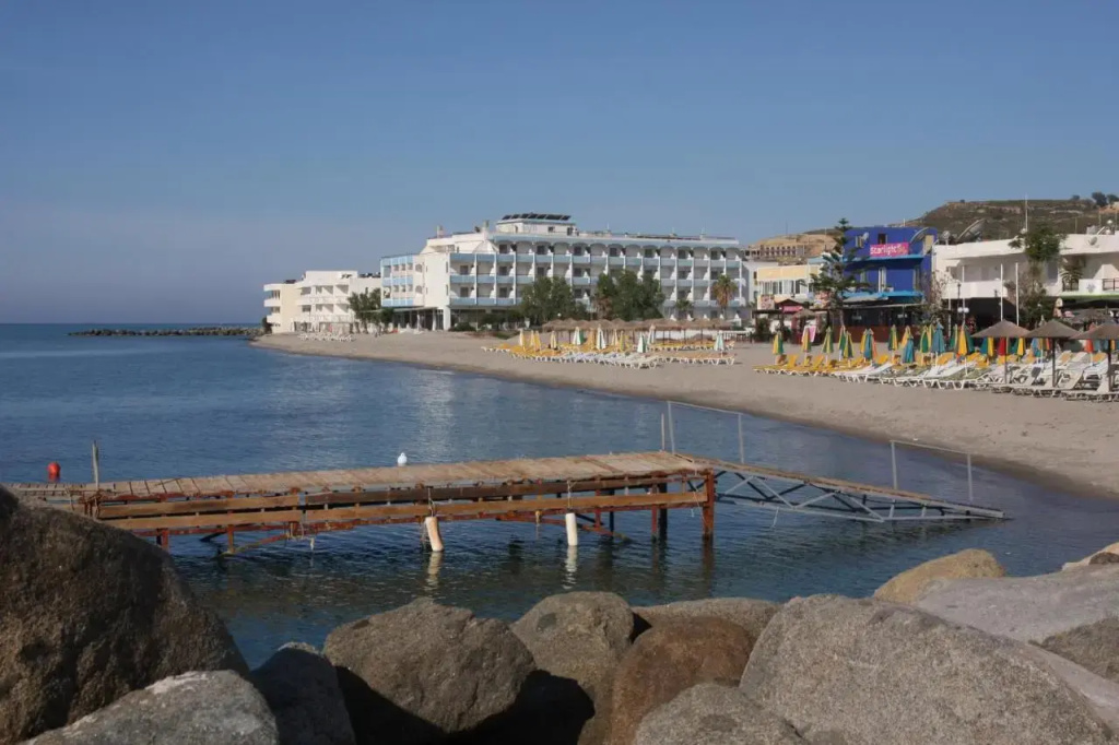 AGRELLI Hotel & Suites