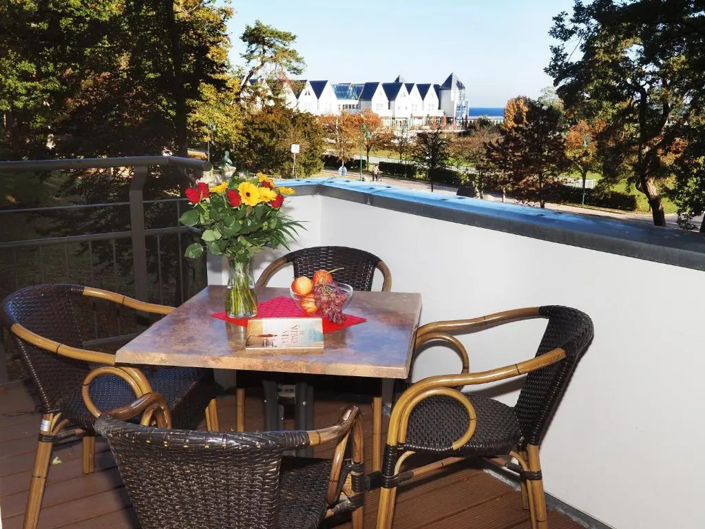 Kaiservillen Heringsdorf - Appartement mit 2 Schlafzimmern und Balkon D202