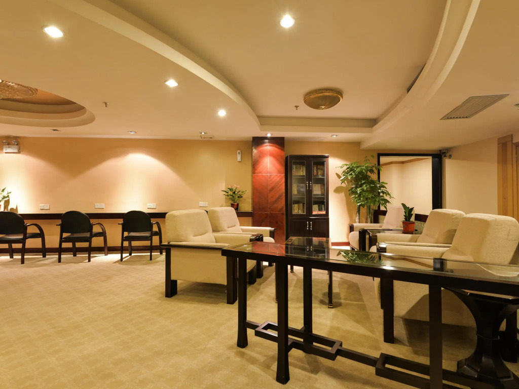 New Pearl River Hotel