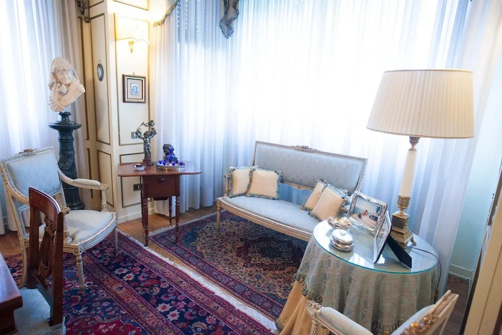 Villa Larissa