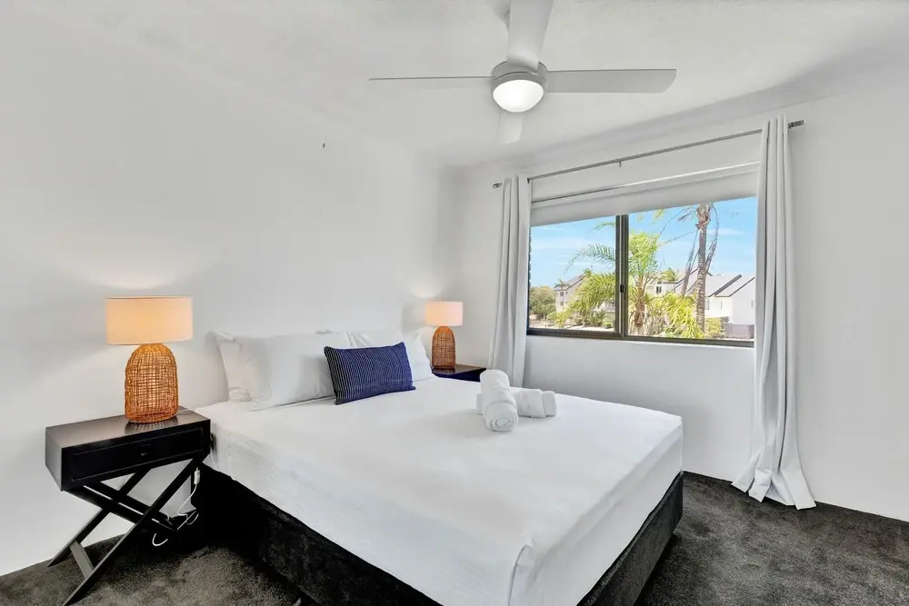Hacienda- Canal Views And Comfort