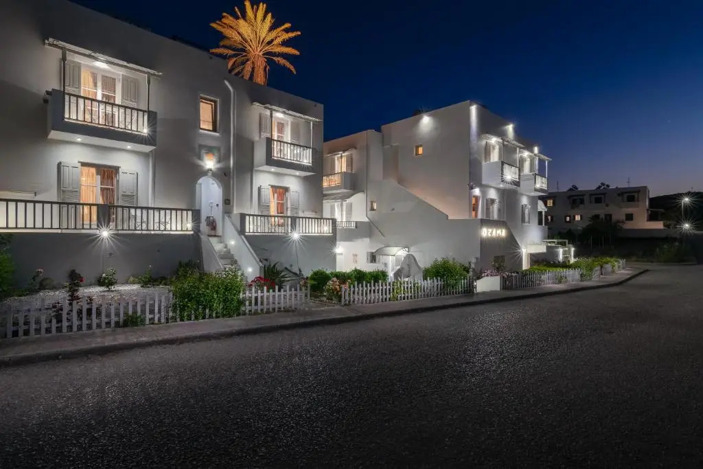 Orama Suites Milos