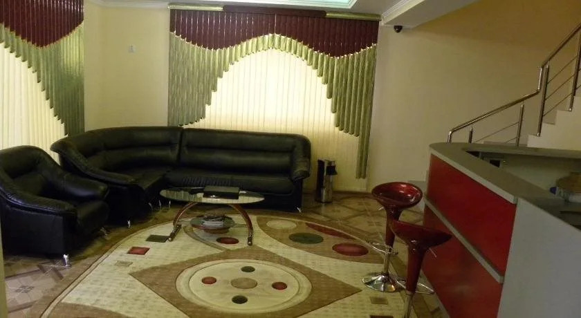 Divnyy Guest House
