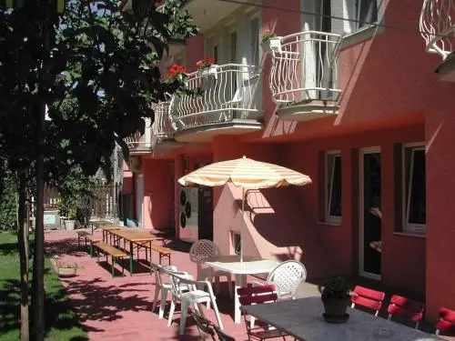 Bella Hotel