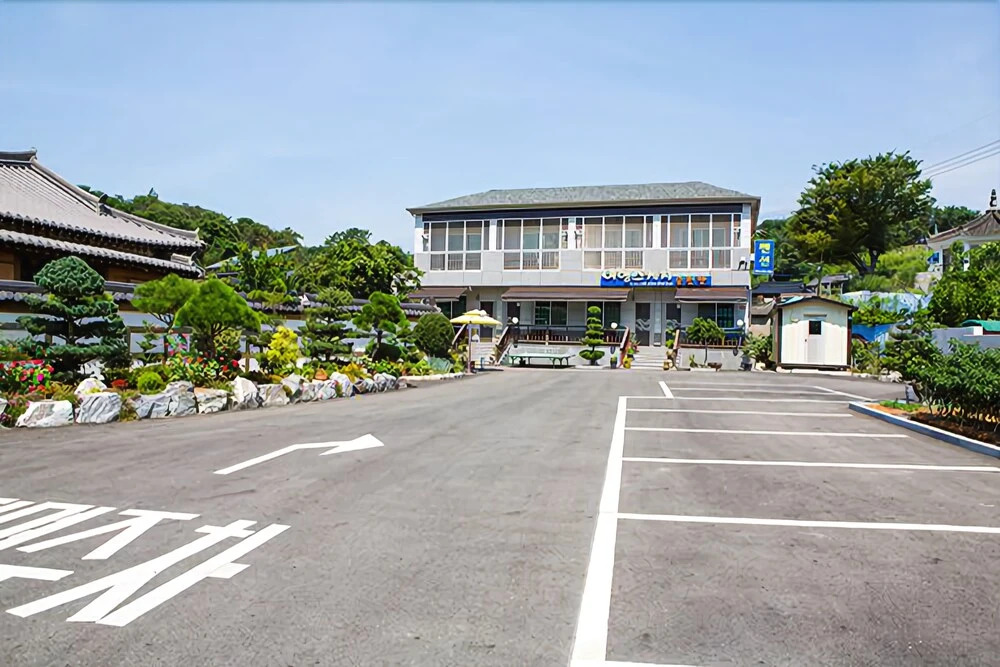 Suncheonman Baytravel Sketch Pension