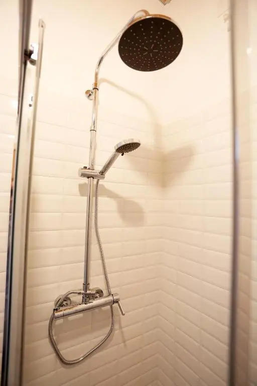 Cozy apartment next to Rho Fiera Milano with private Parking