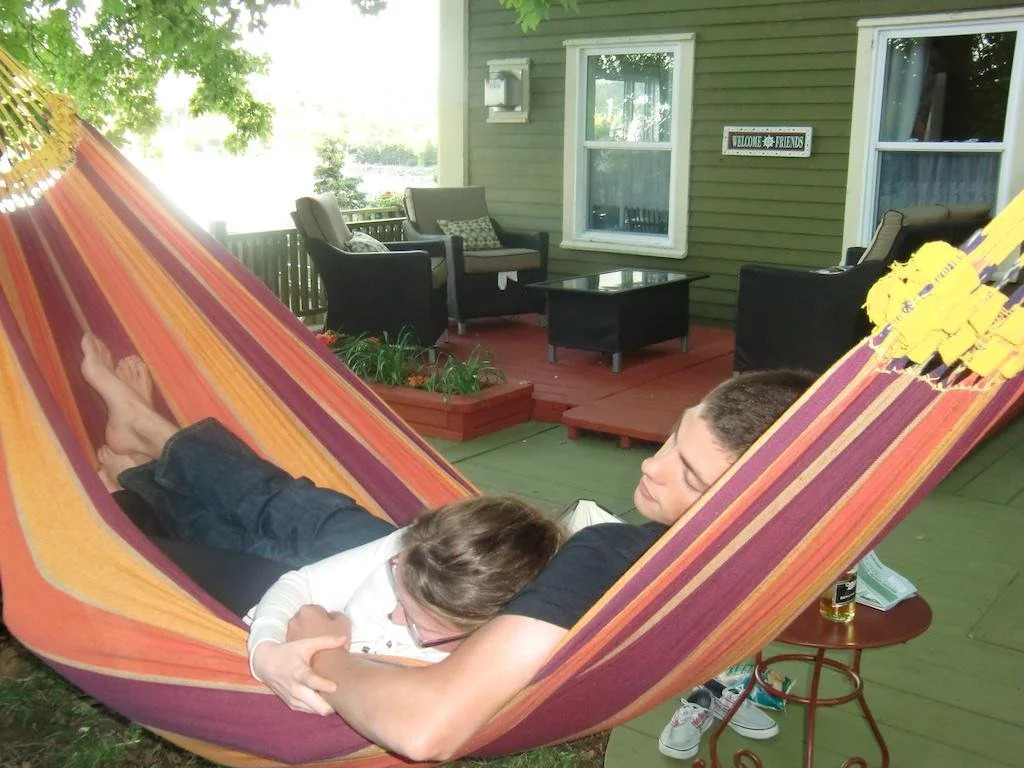 A Schooner Inn