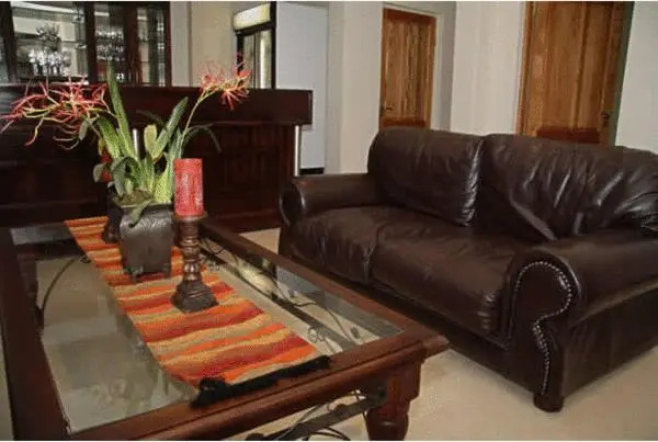 Boutique at milner guesthouse