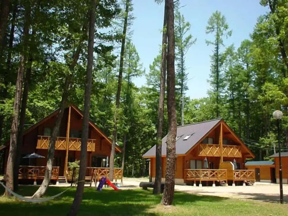 Log Cottage Epoch
