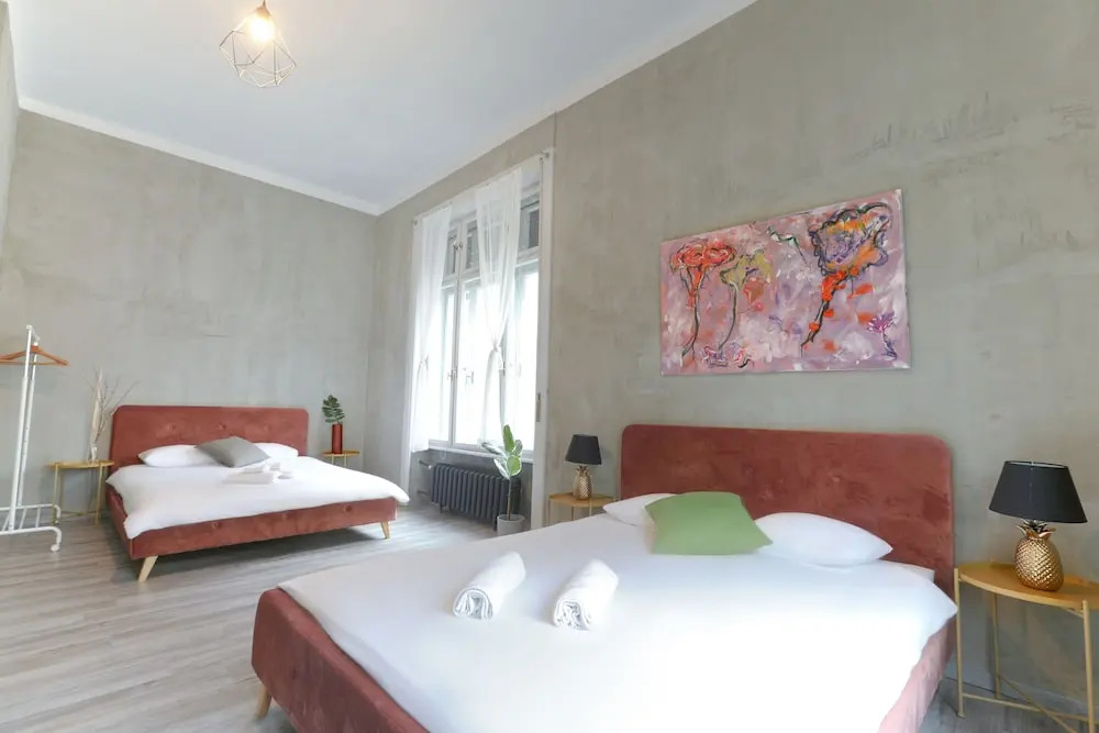 Pilvax Rooms