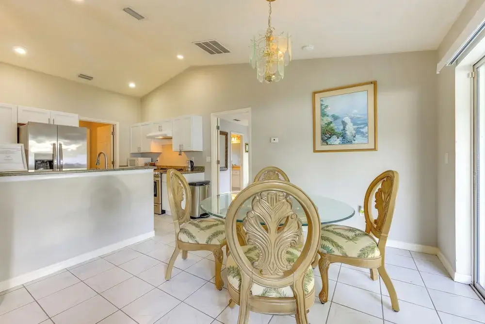 Pet-friendly Palm Coast Home: 8 Mi to Beach!