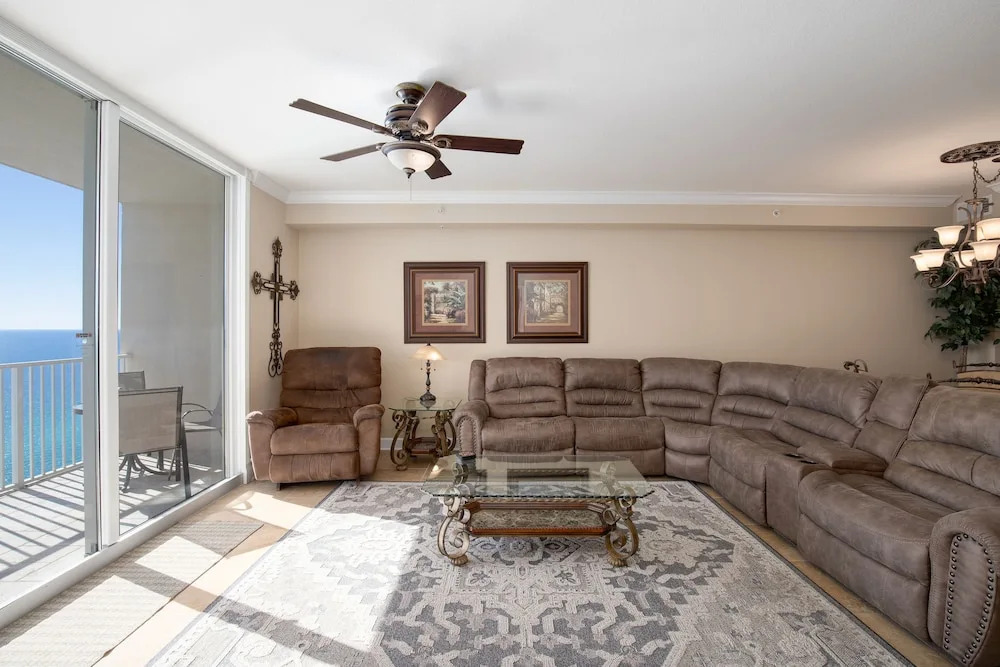 Sleep in Comfort in The Most Spacious 2 Bedrooms Tidewater Has to Offer
