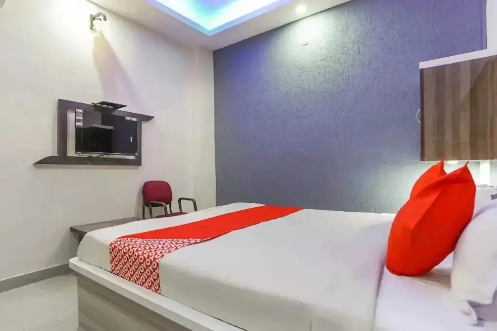 Aashirwad Guest House  by OYO Rooms