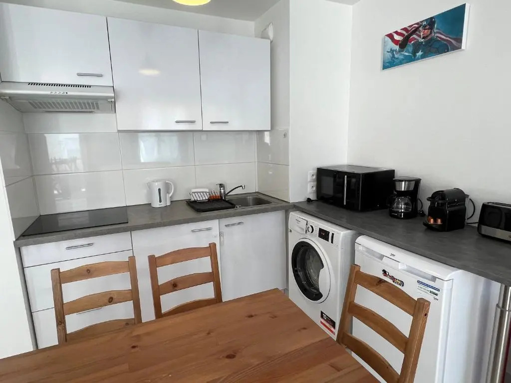 DISNEYLAND PARKS 1,4 Km - Family Suite Apartment - 6 persons maximum