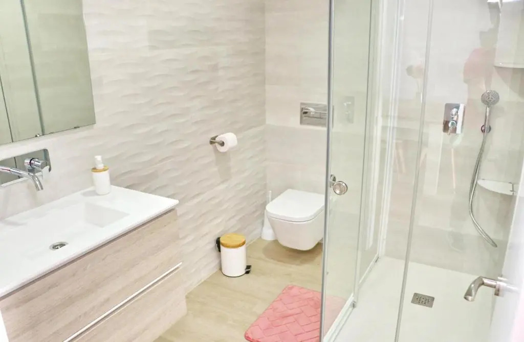Casa con piscina de agua salada II