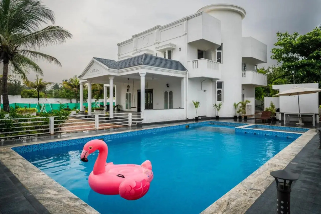 Truliv Villa Cabana