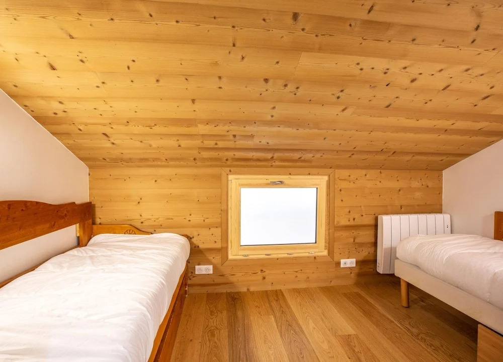CHAS5 - Superbe appartement, centre ville proche pistes et commerces.