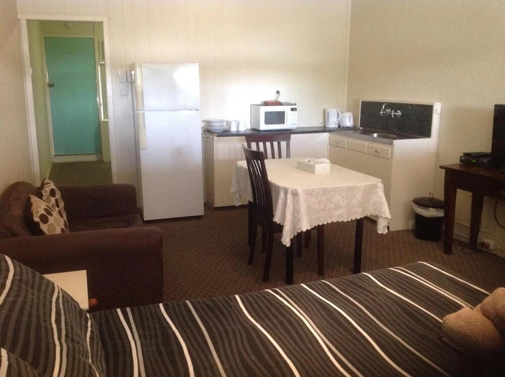 Copper Gate Motel
