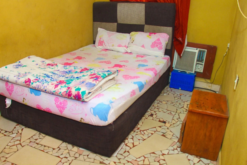 Adesuwa Royal Guest House Ipaja