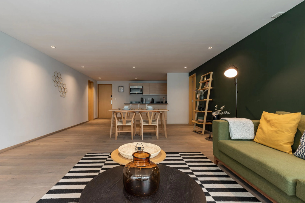 Luxury 1br Condo with Balcony in Polanco