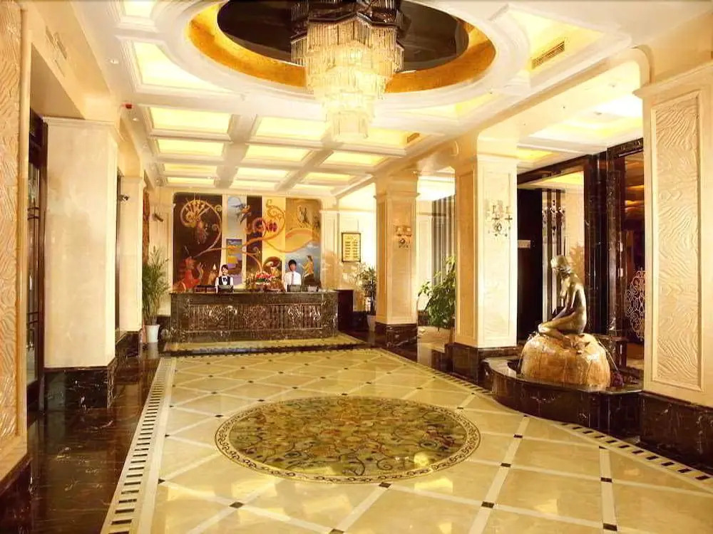 Zhenyue Hotel
