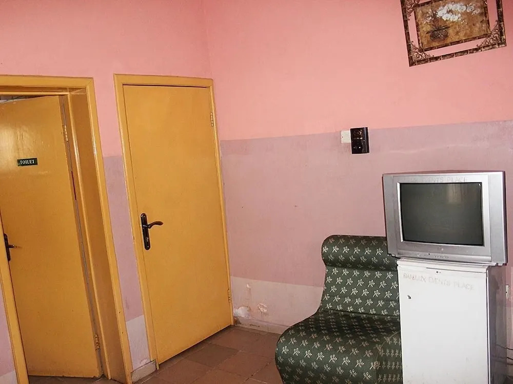 Banilux Guest House
