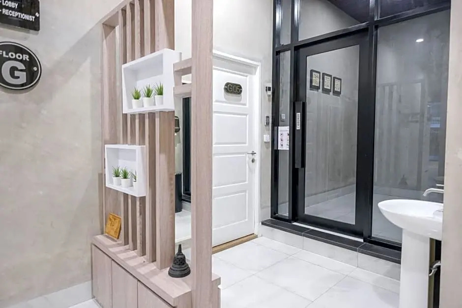 RedDoorz Plus @ Jalan Juanda Medan