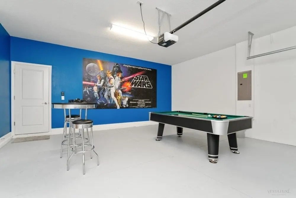 Glamorous 6-Bed With Private Pool/Spa home