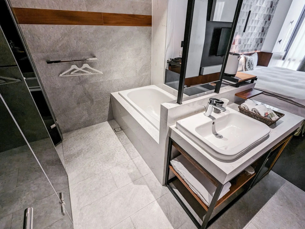 CHECK inn Taichung Zhongshan