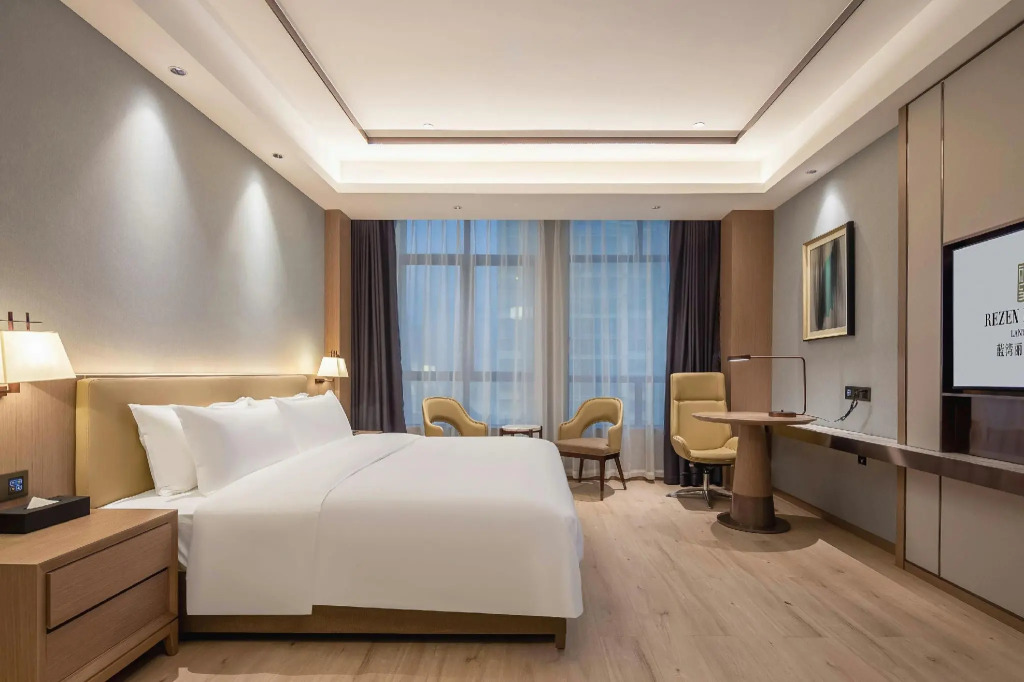 Rezen Hotel Yunyang Lanwan