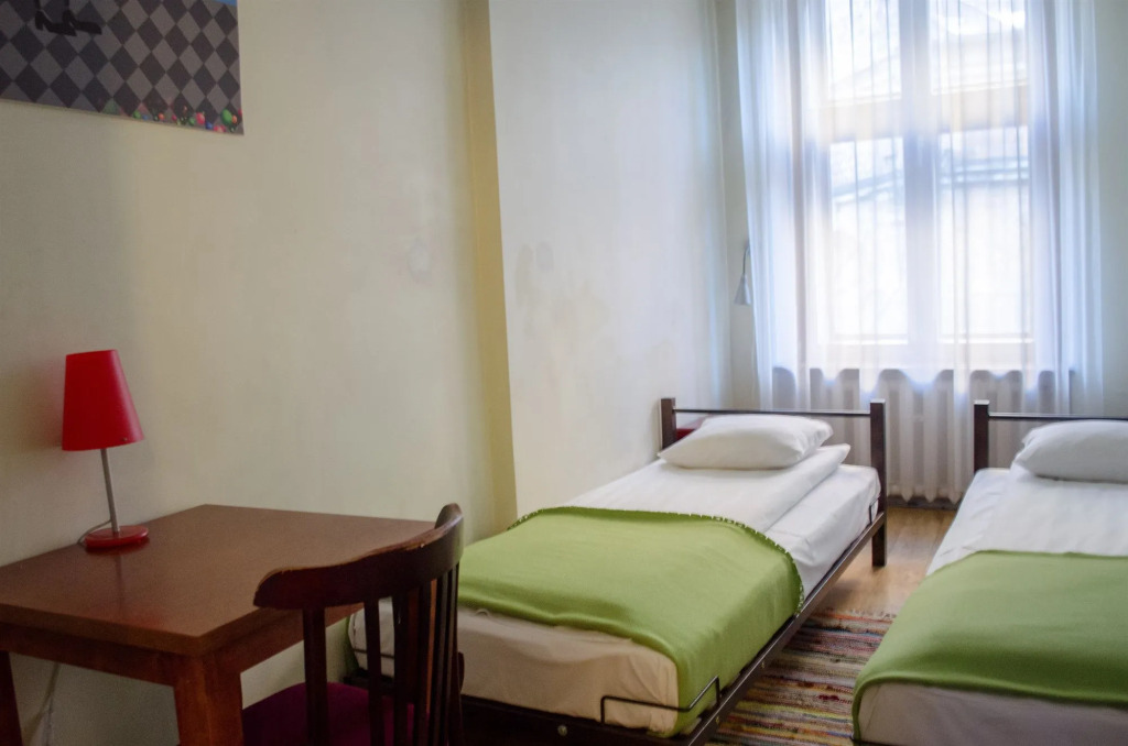 Red Nose Hostel with Self-Check In