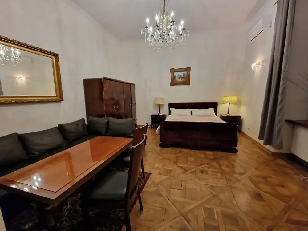 Welcoming Apartments with bedrooms and Air Conditioning, city center