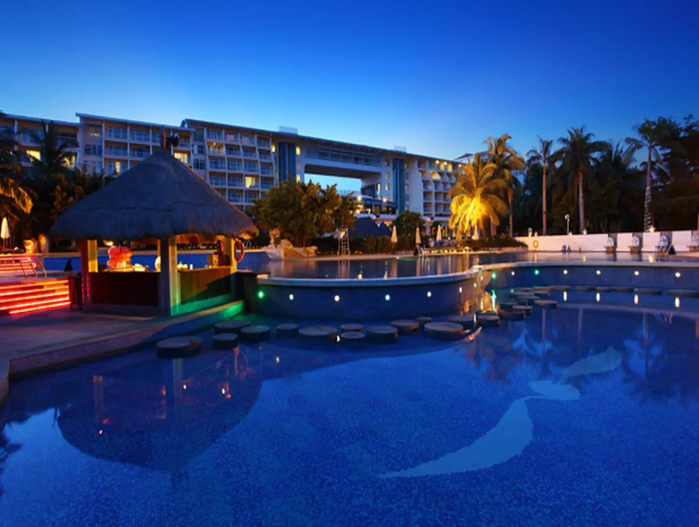 Days Hotel And Suites Resort