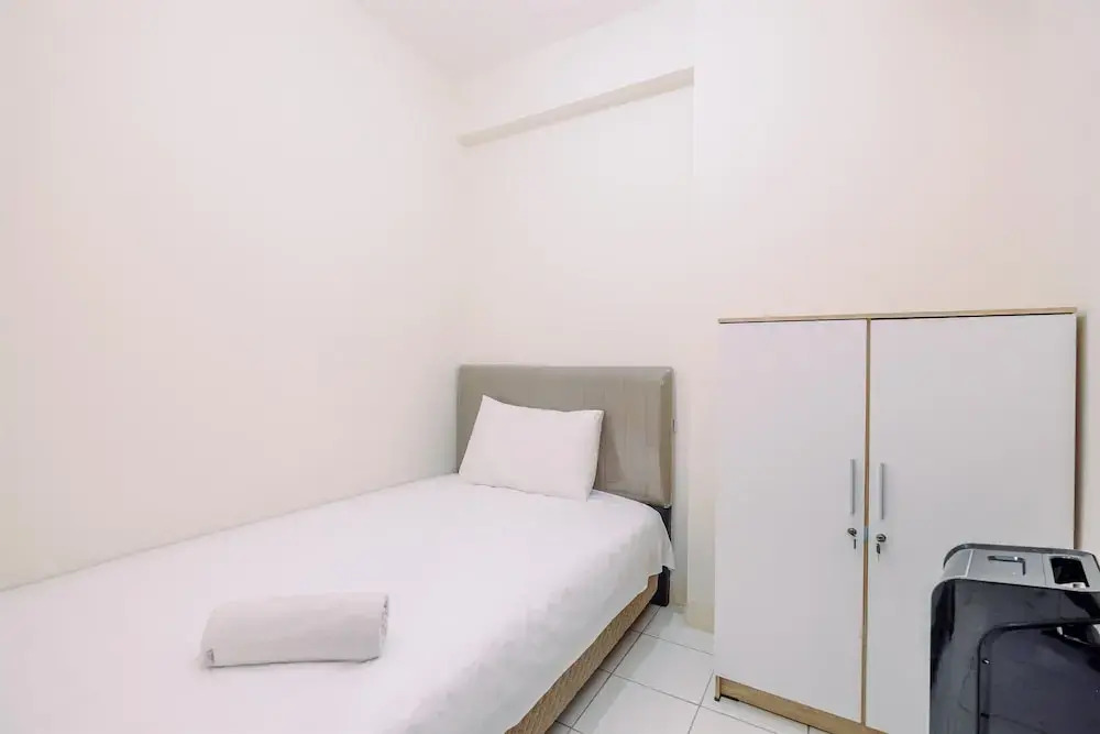 Cool and Warm 2BR at 7th Floor Podomoro Golf View Apartment